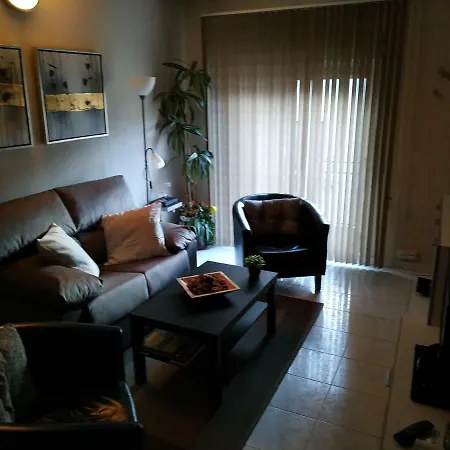 Apartamento Cozy Near The Center 1-4 Pp